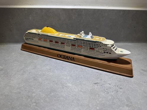 Oceana cruise ship - cruise, model