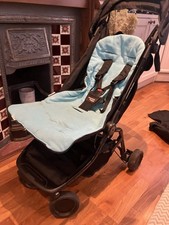 Superb Compact, Quick-Fold Travel Buggy w Travel Bag/Handle by Mountain Buggy