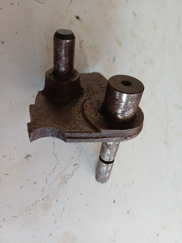 Norton gearbox ratchet plate - gearbox,