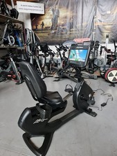 Life Fitness 95C Elevation Series Discover BLACK SE Recumbent Exercise  Bike