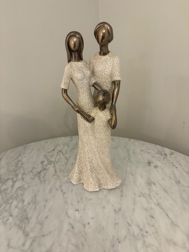 Juliana family figurine 2004 - figurine,