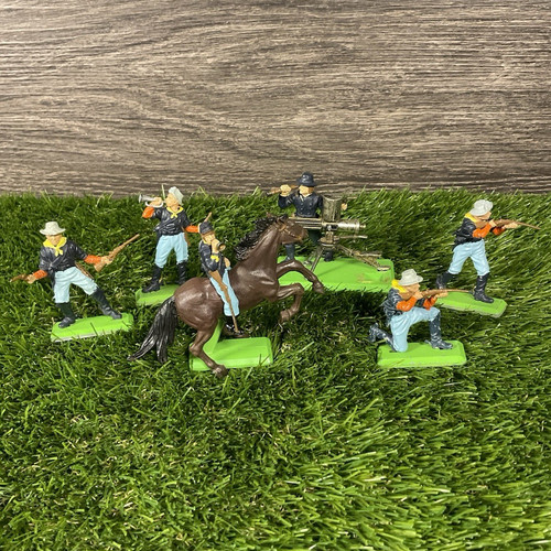 Britains deetail military toy - britains,