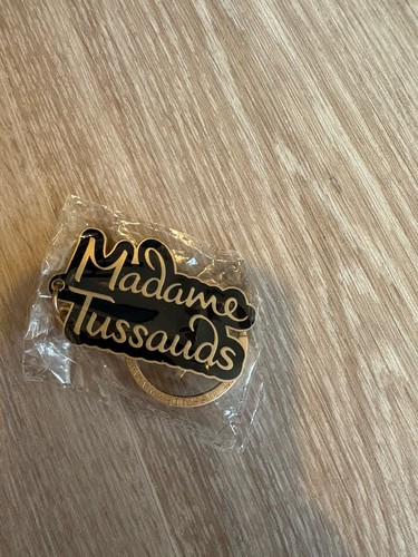 Madame tussauds keyring - madame,