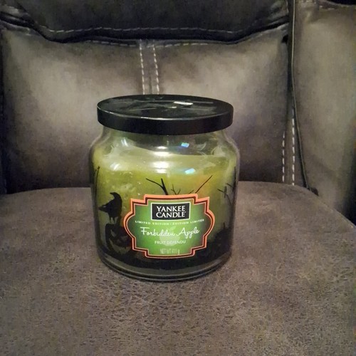 Yankee candle forbidden apple - yankee,
