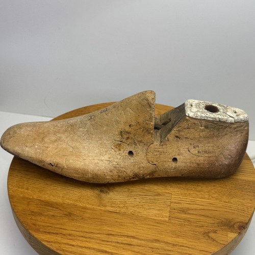 Vintage wooden men shoe last - wooden,