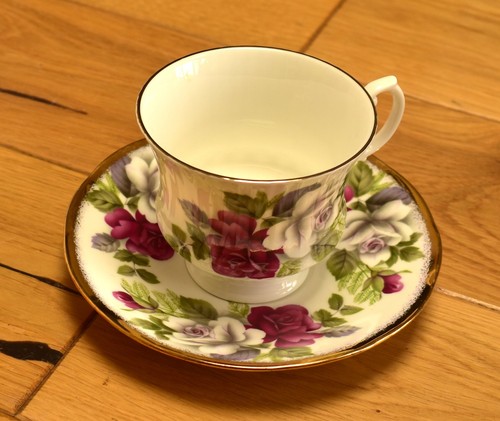 Elizabethan fine bone china - elizabethan,