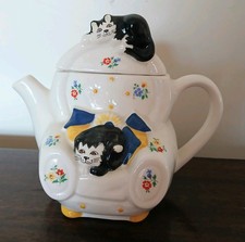 VINTAGE WADE CATS ARMCHAIR