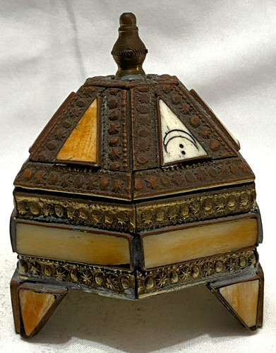 Vintage moroccan hexagon - vintage,