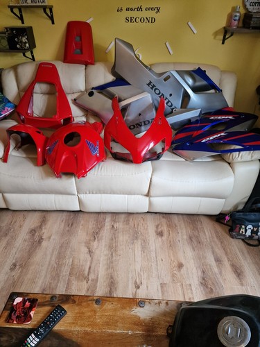 Honda cbr1000rr fairing set - honda,