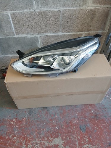 Ford fiesta headlight - fiesta,