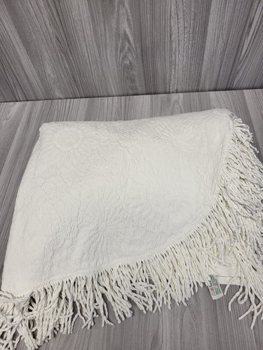 Michael bedspread white - st,