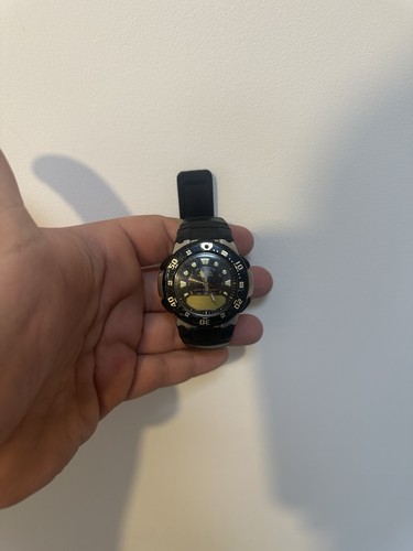 Casio wave ceptor - wave, illuminator