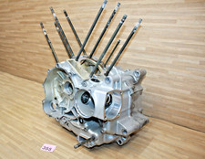 Yamaha XV 535 Virago  Matched Engine Crank Cases with Bolts    Oem  1998 - 2002