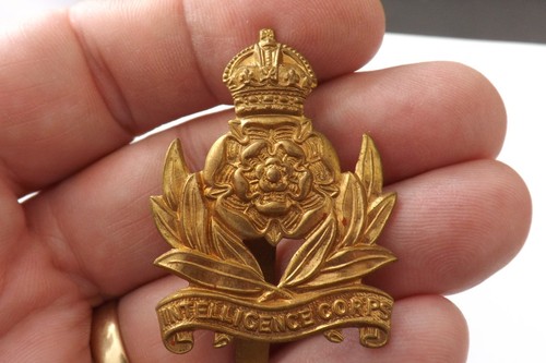 Military badge intelligence - military,