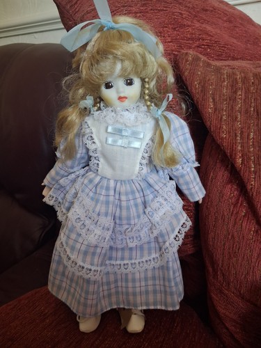 Vintage 1970s style porcelain - style,