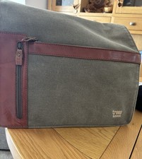 Troop London Padded Camera Khaki Cross Body Bag 