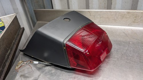 Suzuki gsx750et seat - seat, tail
