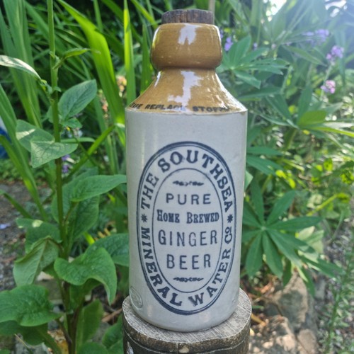 Vintage southsea mineral - vintage, water
