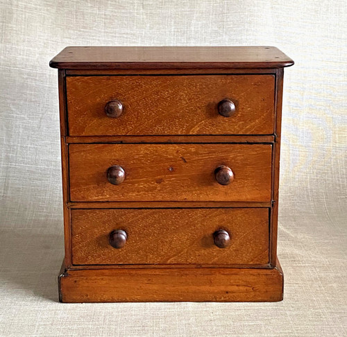 Antique 1850s victorian - antique,