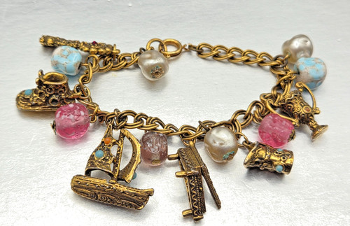 Vintage cute old - old, charm
