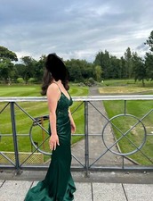 Size 8 stunning  prom dress emerald green corset lace detail with small trail