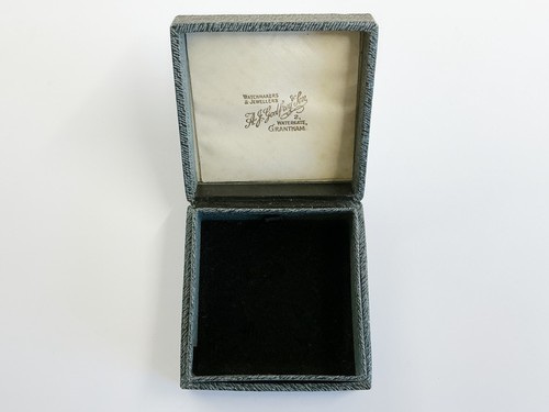 Antique locket pendant brooch - pendant,