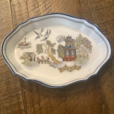 Wedgewood Bone China Chinese Legend Trinket Dish