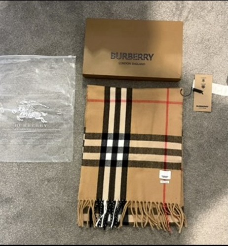 Burberry women cashmere nova - burberry,