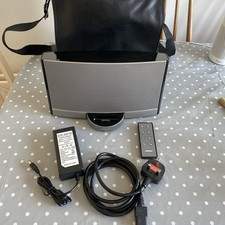 Bose Portable Sounddock, Remote, power supply and carry case