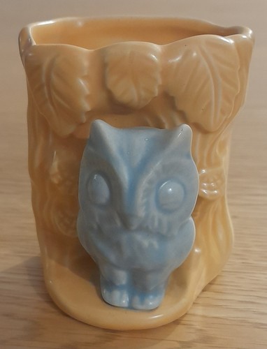 Vintage hornsea owl vase 131 - hornsea,
