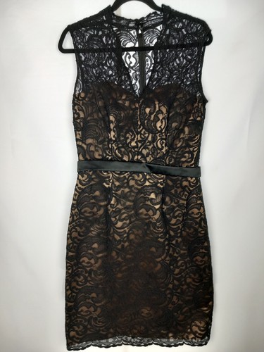 Black lace sleeveless dessy - black,