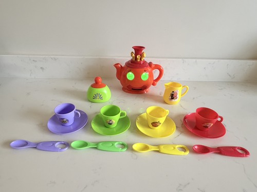 The teletubbies tea - teletubbies, with