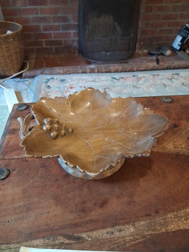 Antique black forest hand - black,