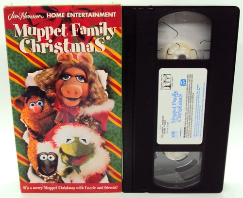Muppet family christmas vhs - muppet,