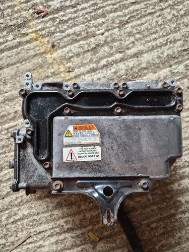 Genuine toyota prius mk3 8l - toyota,