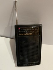 VINTAGE RADIO MODEL