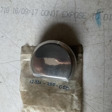 Honda ss125 head cap nos - head,