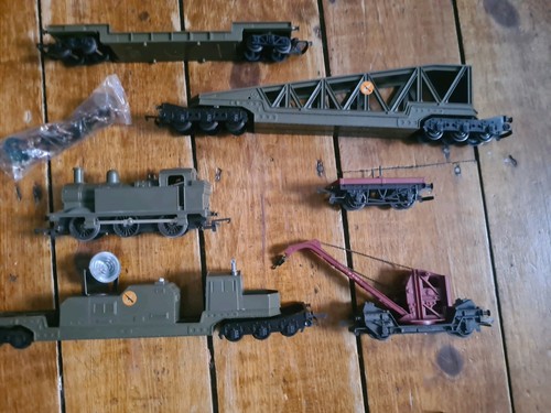Tri ang gauge model - oo,