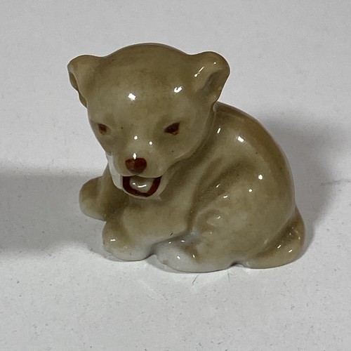 Vintage wade whimsies lion cub - wade,