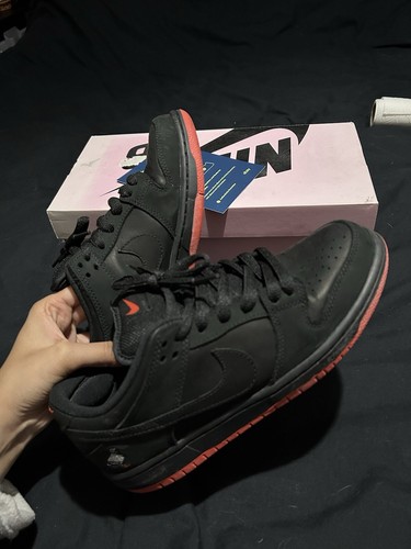 Nike dunk low black pigeon - dunk,