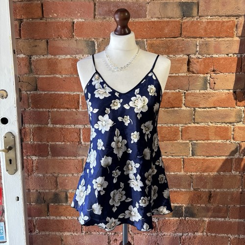 Vintage satin chemise - chemise, 8