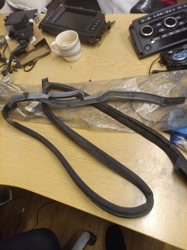 Genuine mercedes c123 coupe - genuine,