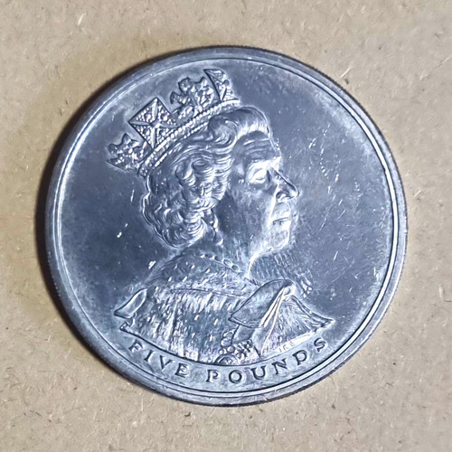 Elizabeth five pounds - uk,