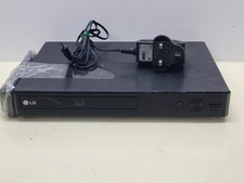 LG BP550 3D Blu-Ray Disc / DVD Player with Remote & Power Supply