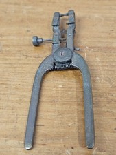 Antique truing caliper for