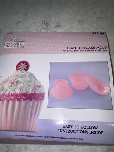 Giant pink cupcake - pink,