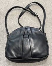 ENNY- ITALIAN VINTAGE-SMALL-MED.- SOFT LEATHER-CROSSBODY BAG IN DARK NAVY-VGC