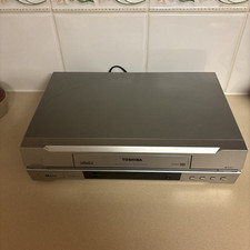Toshiba V633UK VCR VHS Player