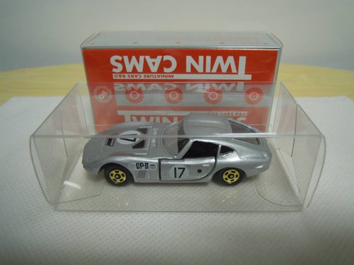 Takara tomy tomica toyota - tomy,