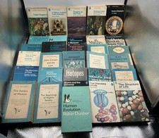 Pelican Books Bundle X 31
